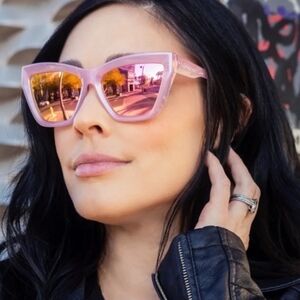 NWT Neven Eyewear Coven Collection "Eclipse" Polarized Sunglasses –Pink Sparkle